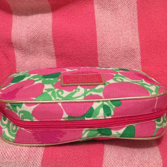 Lilly Pulitzer make up bag in excellent condition - Picture 3 of 8